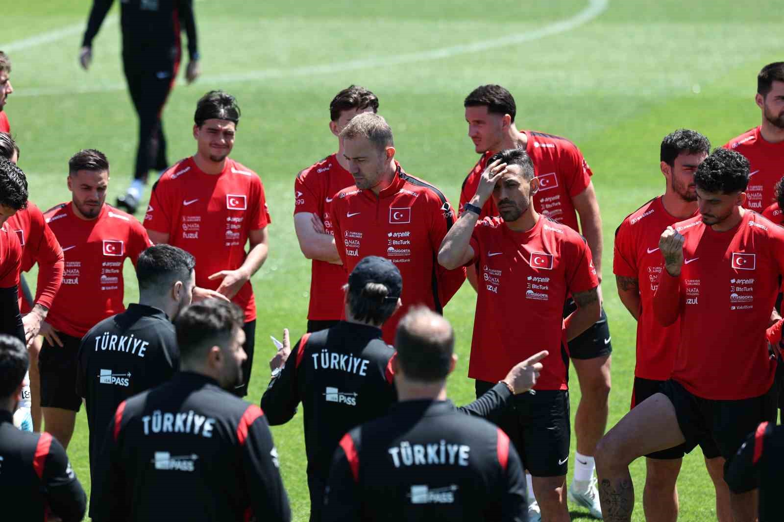 a milli futbol takimi kuzey makedonya hazirliklarini surduruyor 1 MXHPFwjO