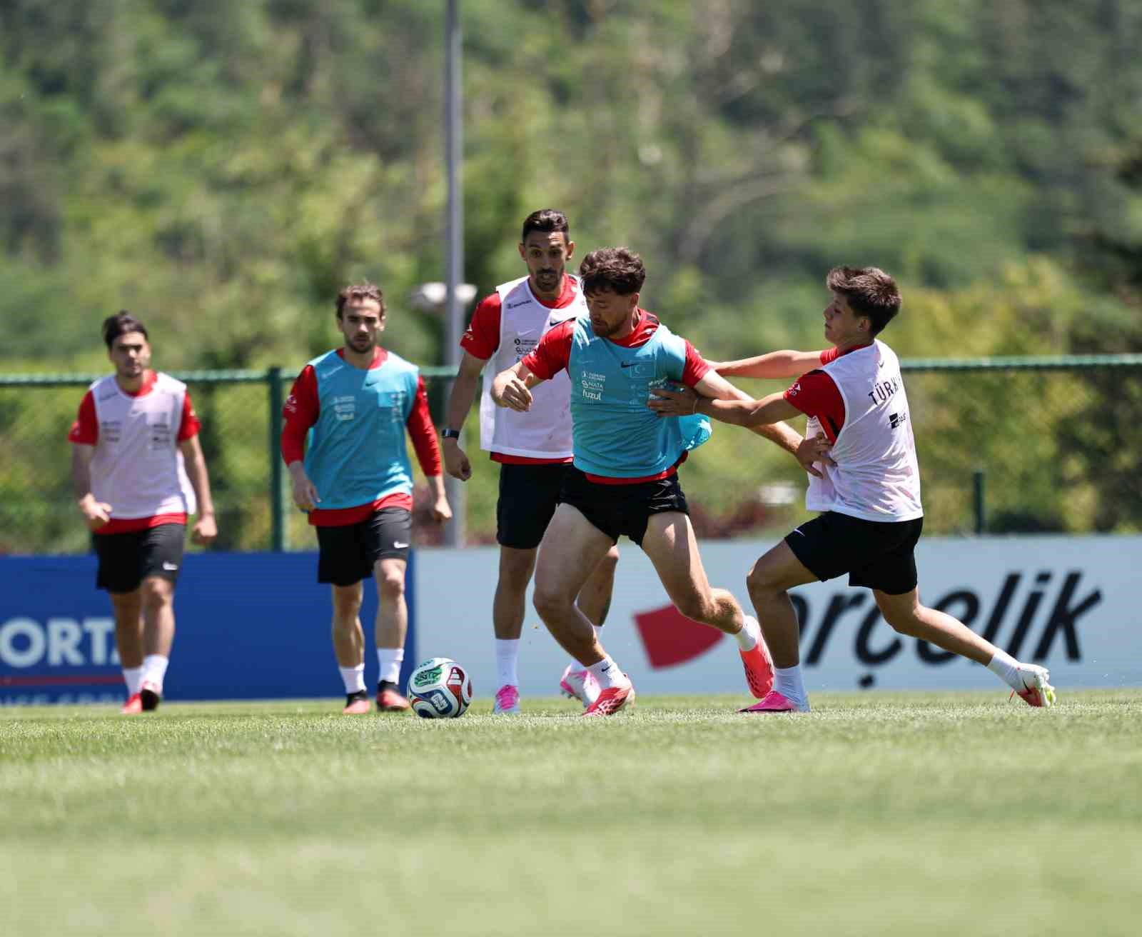a milli futbol takimi kuzey makedonya hazirliklarini surduruyor 3 nBD65Ib3