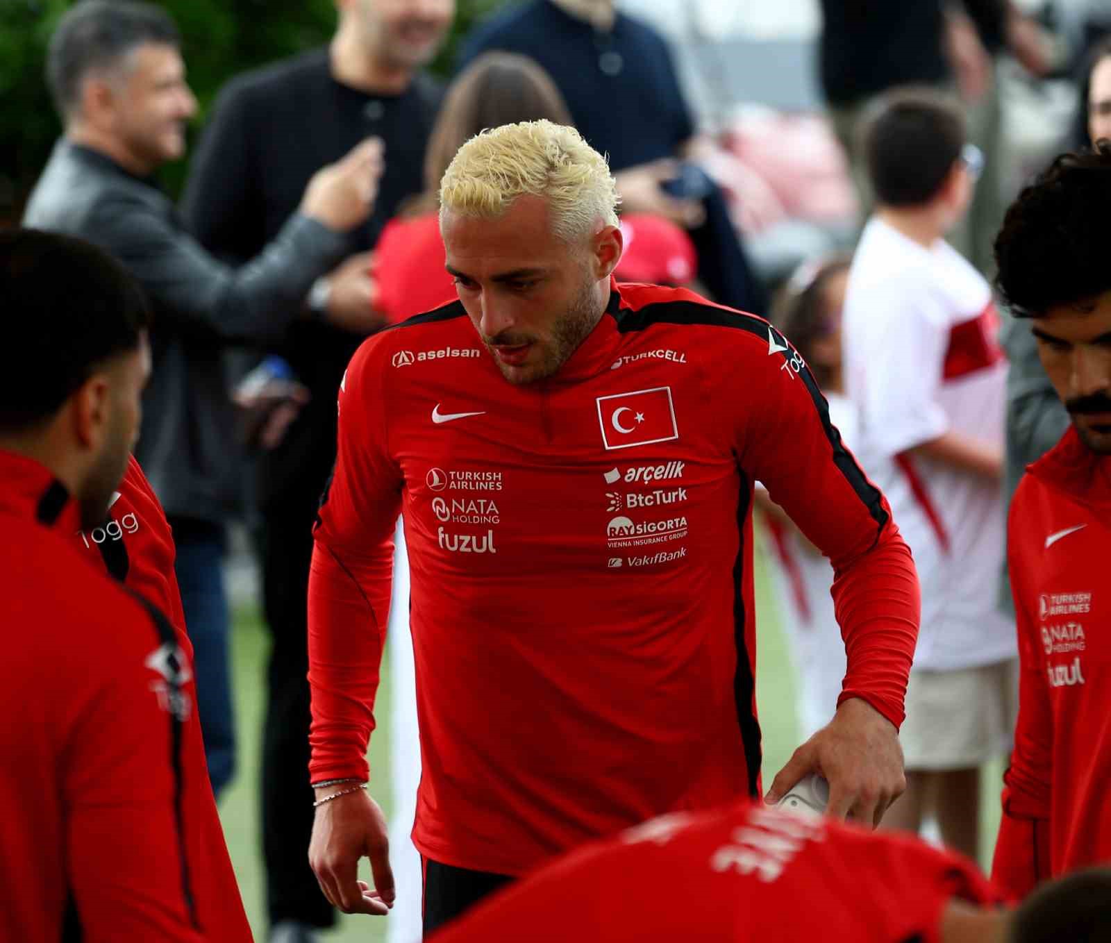 a milli futbol takimi kuzey makedonya maci hazirliklarini tamamladi 5 jGg956Np