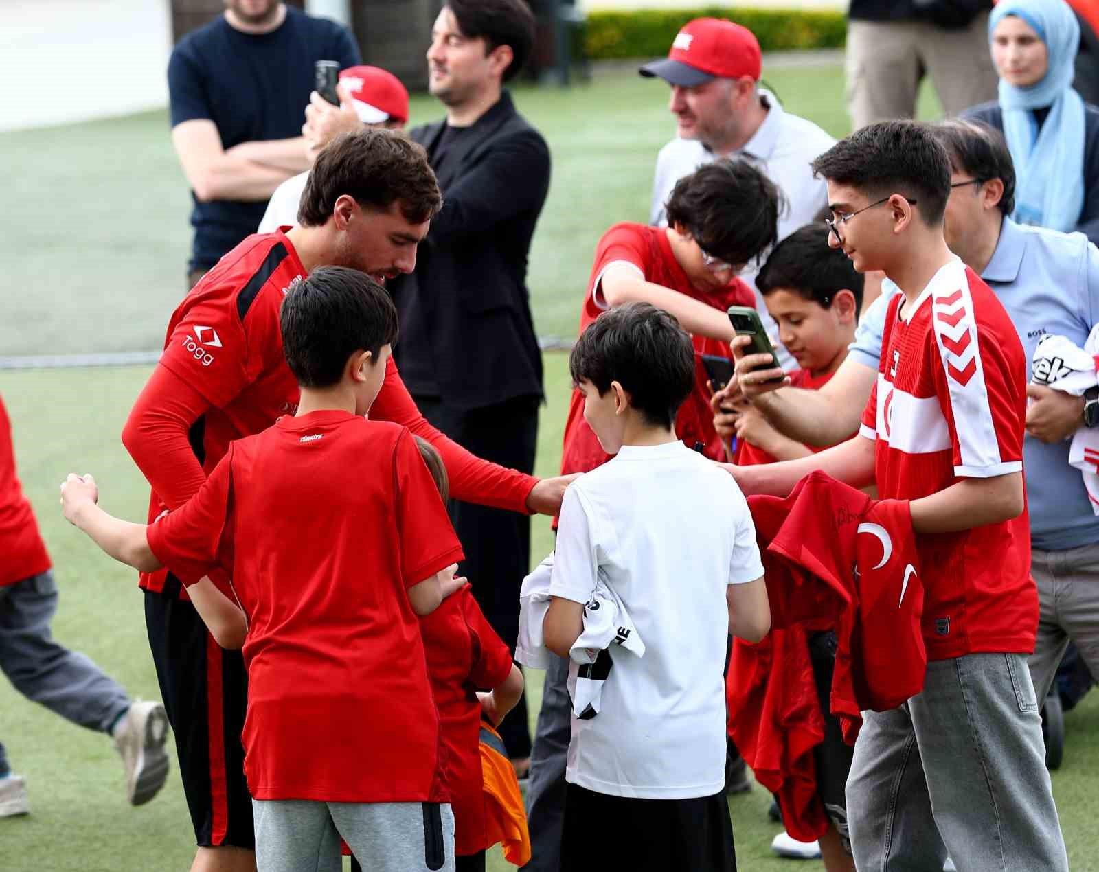 a milli futbol takimi kuzey makedonya maci hazirliklarini tamamladi 7 qwuLmIvA