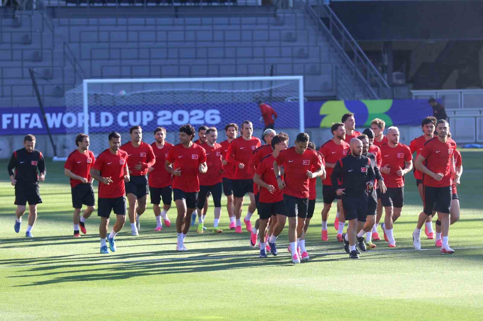 a milli futbol takiminda 26 futbolcunun 23u dunya kupasinda oynadi 1 gdLEu4G7
