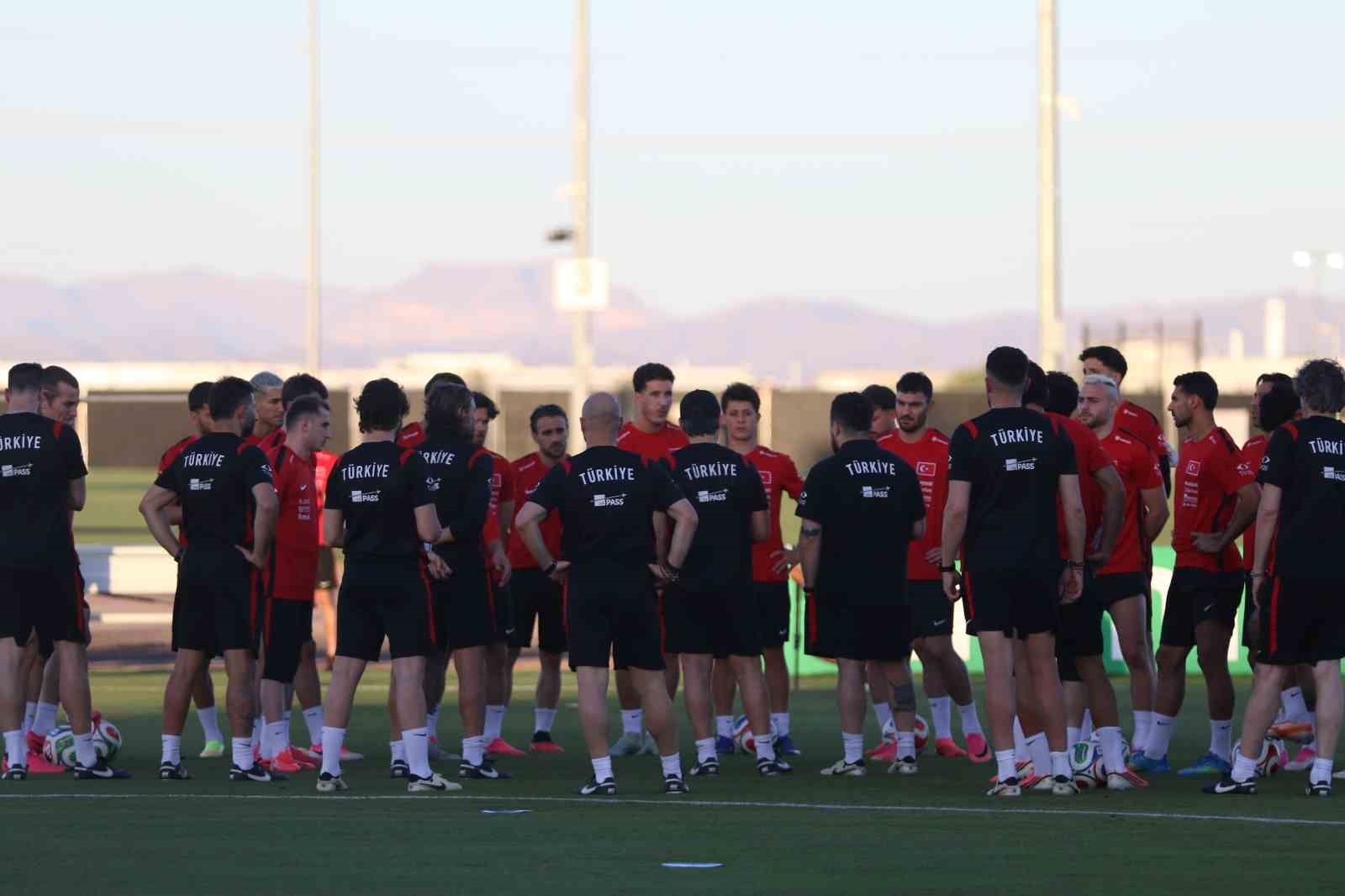 a milli futbol takiminda abd macinin hazirliklari basladi 1 n5nuahgl