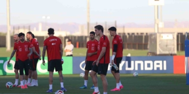 a-milli-futbol-takiminda-abd-macinin-hazirliklari-basladi-fYdd7nwS.jpg