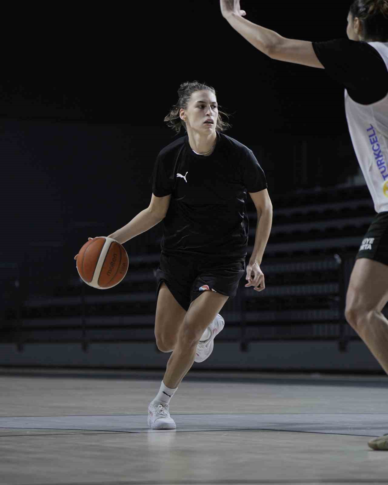 A Milli Kadın Basketbol Takımı, hazırlık kampı için toplandı 5 a milli kadin basketbol takimi hazirlik kampi icin toplandi 1 7D6IhP2Z