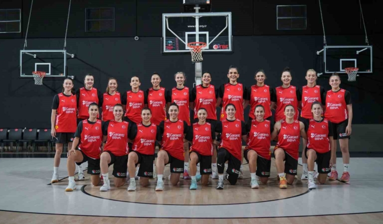 a-milli-kadin-basketbol-takimi-hazirlik-kampi-icin-toplandi-K6srAzZM.jpg