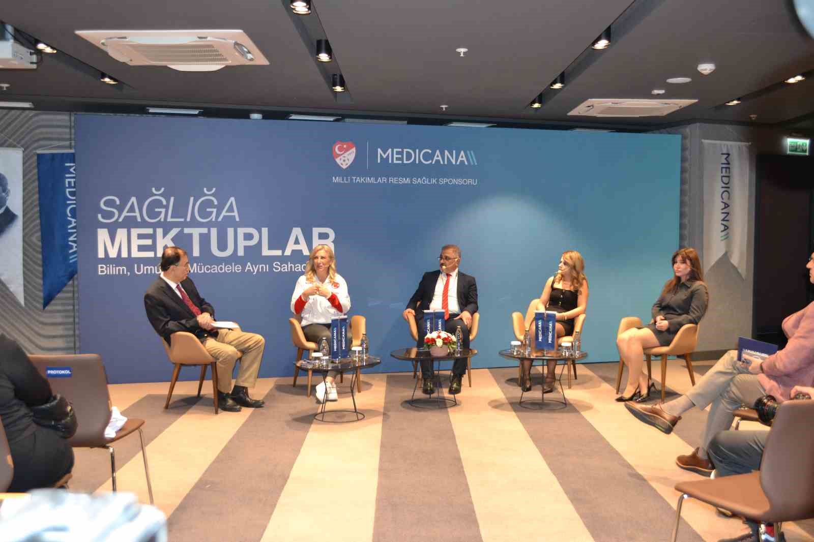 a milli kadin futbol takimindan kanser hastalarina moral ziyareti 2