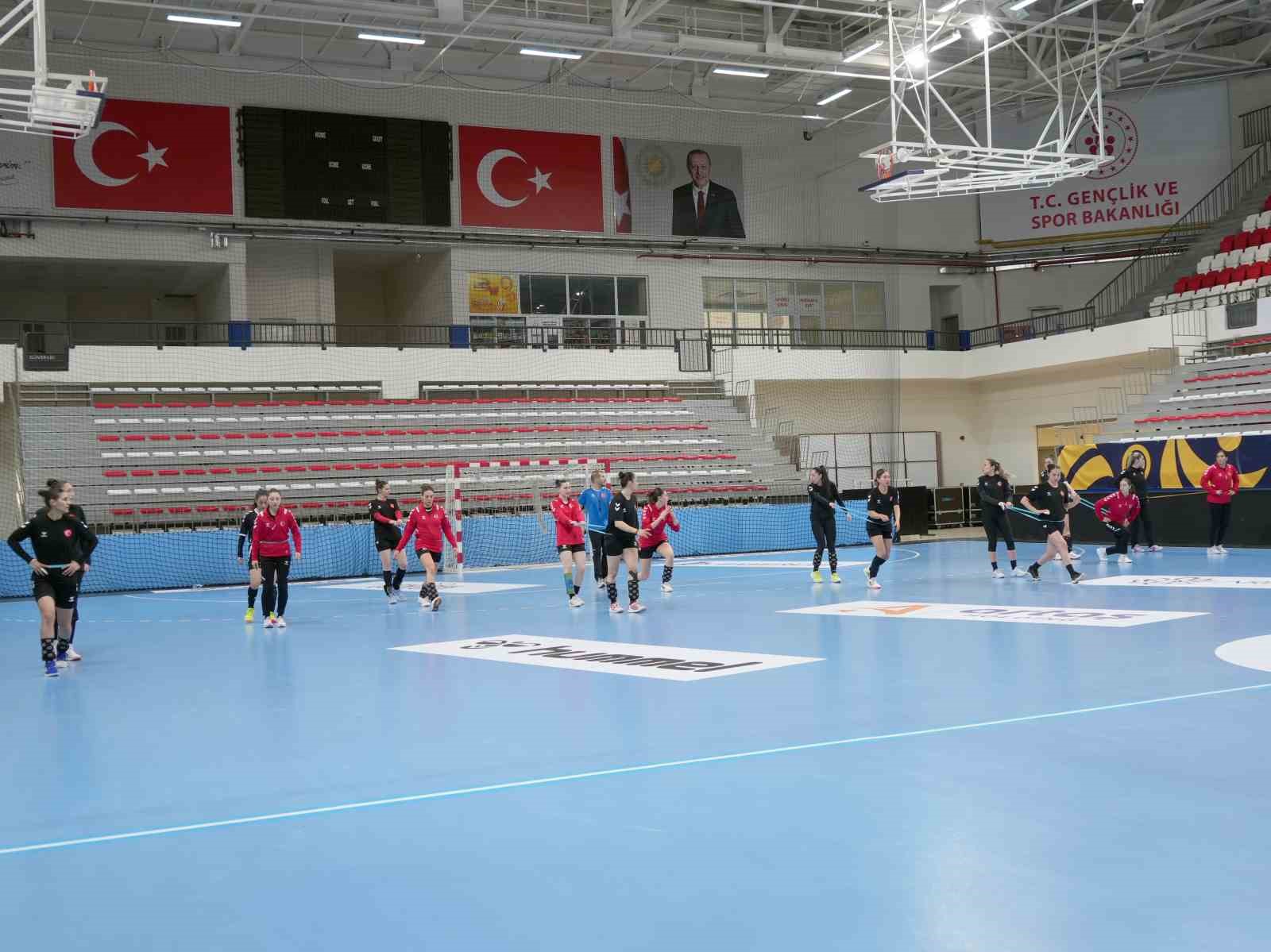 a milli kadin hentbol takimi kastamonuda cekya ile karsilasacak 3 OROf5gXE