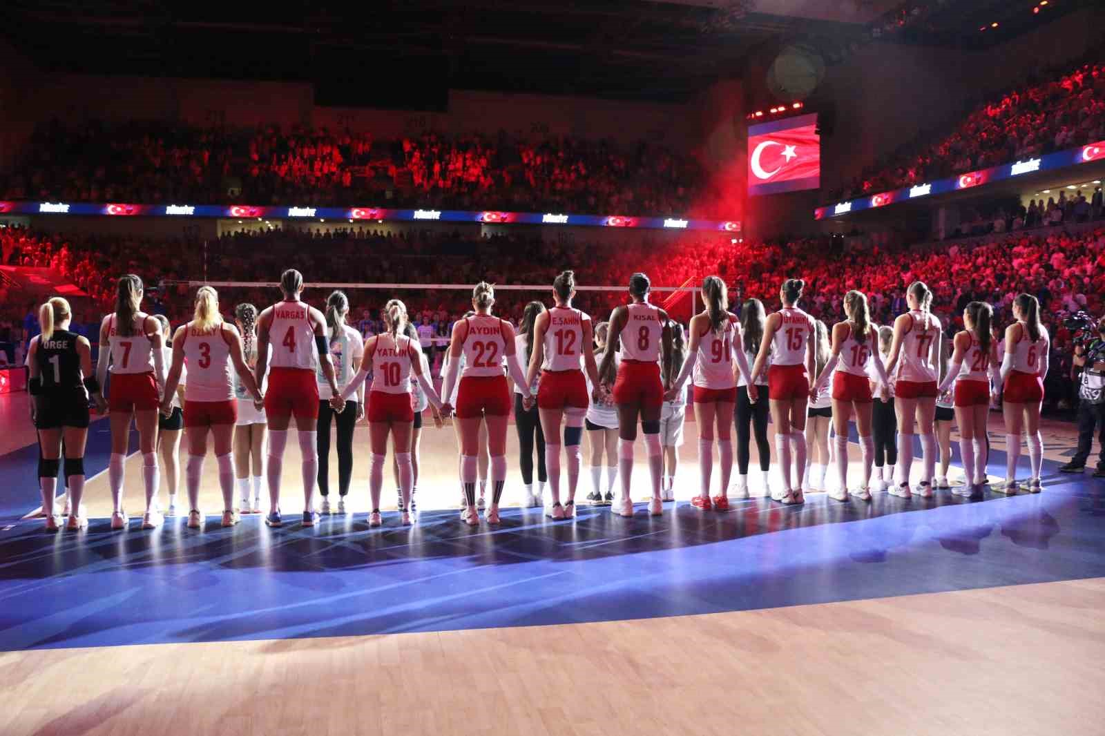 A Milli Kadın Voleybol Takımı, Çin’i 3-2 mağlup etti 5 a milli kadin voleybol takimi cini 3 2 maglup etti 1 Vu2dBXNT