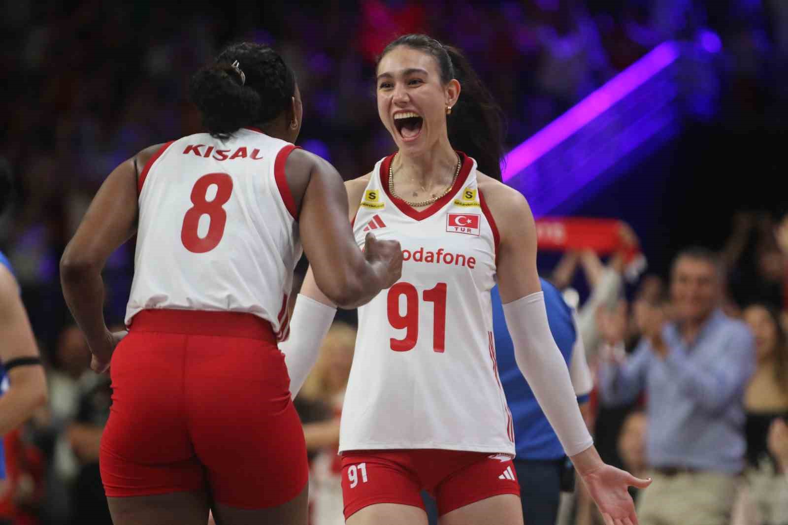 A Milli Kadın Voleybol Takımı, Çin’i 3-2 mağlup etti 17 a milli kadin voleybol takimi cini 3 2 maglup etti 13 LhatjDrz
