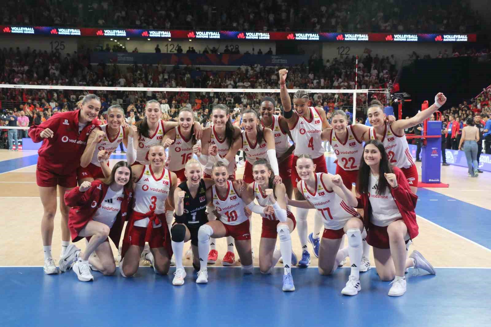 A Milli Kadın Voleybol Takımı, Çin’i 3-2 mağlup etti 25 a milli kadin voleybol takimi cini 3 2 maglup etti 21 lTE5TcFE