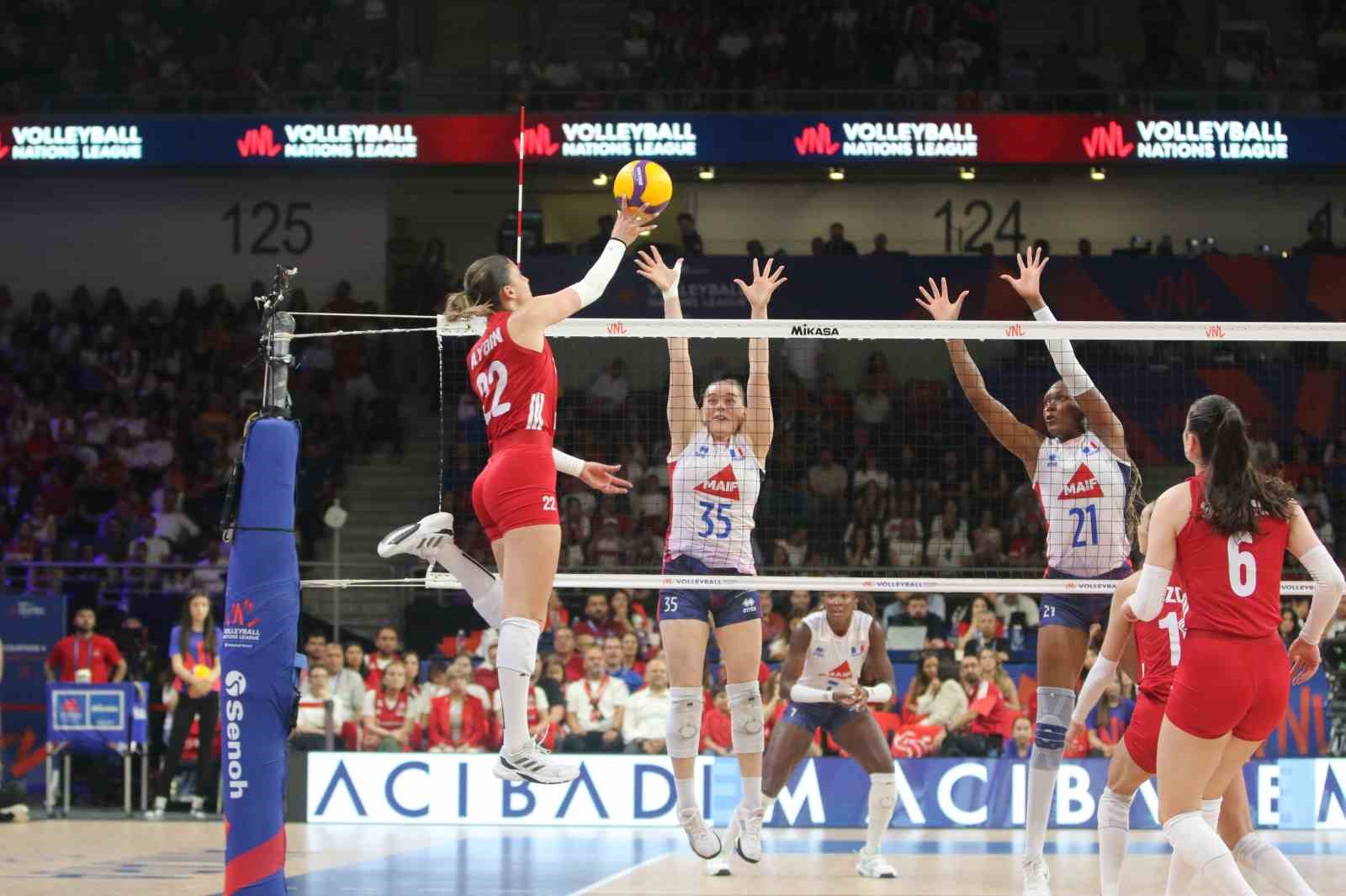 a milli kadin voleybol takimi fransayi 3 0 maglup etti 6 JZLQbBY6