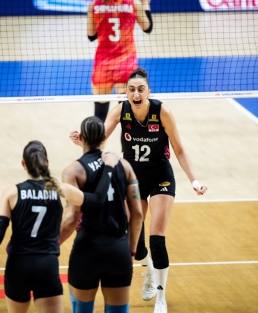 a-milli-kadin-voleybol-takimi-ust-uste-8-kez-milletler-ligi-finallerinde-nlH8MKD4.jpg