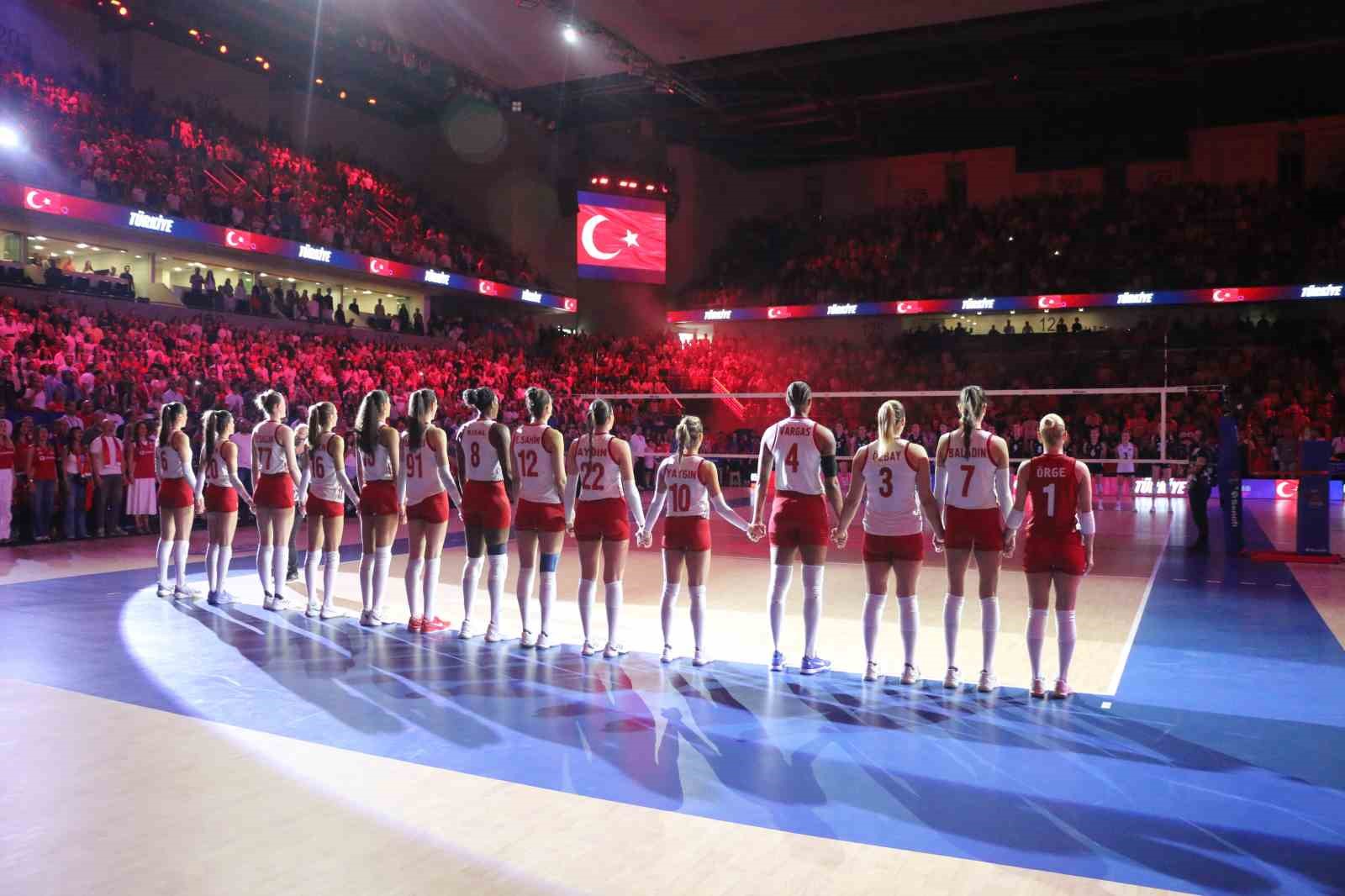 A Milli Kadın Voleybol Takımı’nın, VNL 3. hafta kadrosu belli oldu 4 a milli kadin voleybol takiminin vnl 3 hafta kadrosu belli oldu 0 lDwB7giG