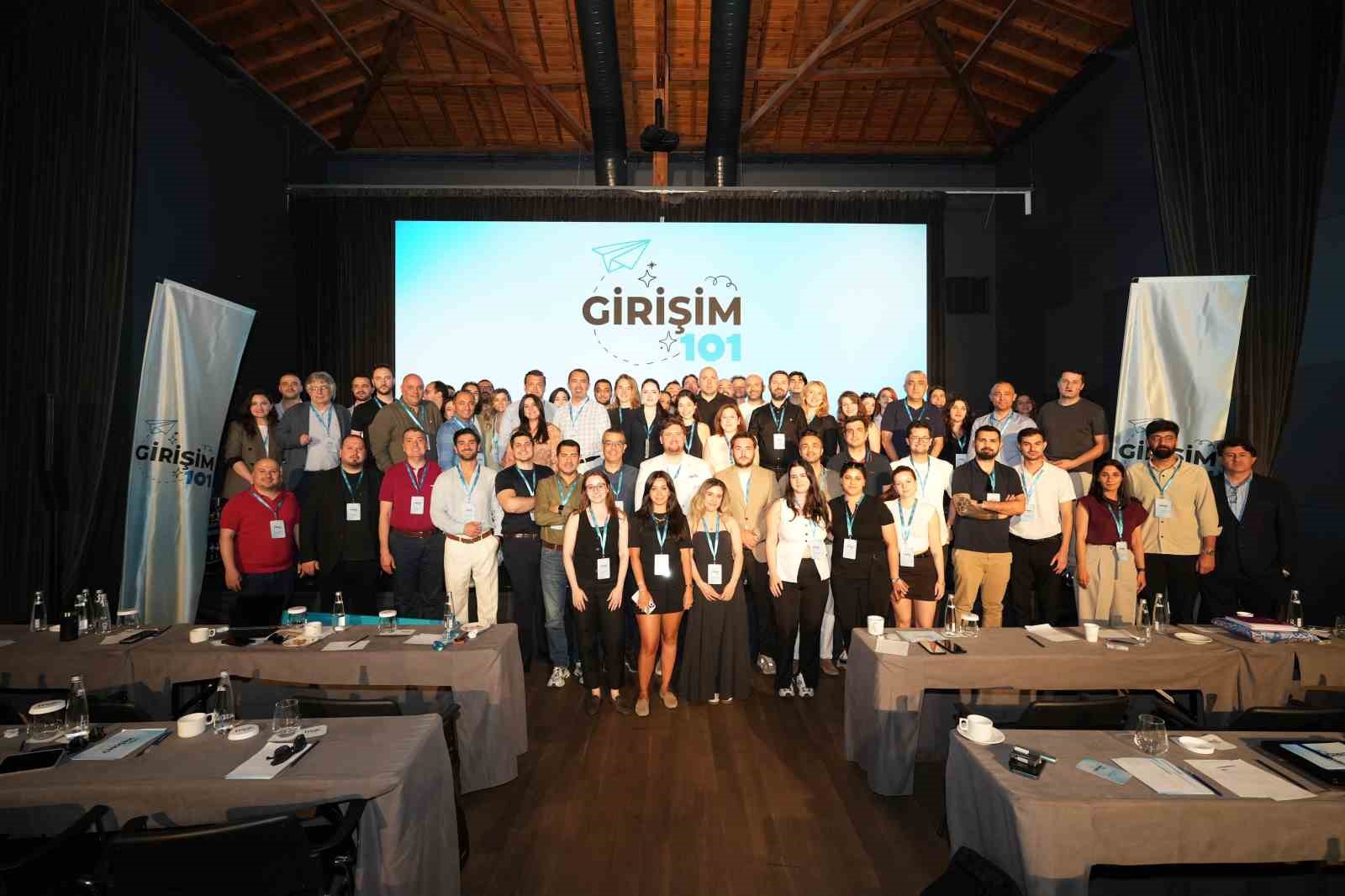 A101, Girişim 101 ile teknoloji odaklı girişimlerle bir araya geldi 4 a101 girisim 101 ile teknoloji odakli girisimlerle bir araya geldi 0 MJ5LUMB8