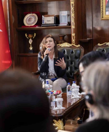 ab-turkiye-delegasyonu-heyetinden-diyarbakir-acilimi-1jOhQnLu.jpg