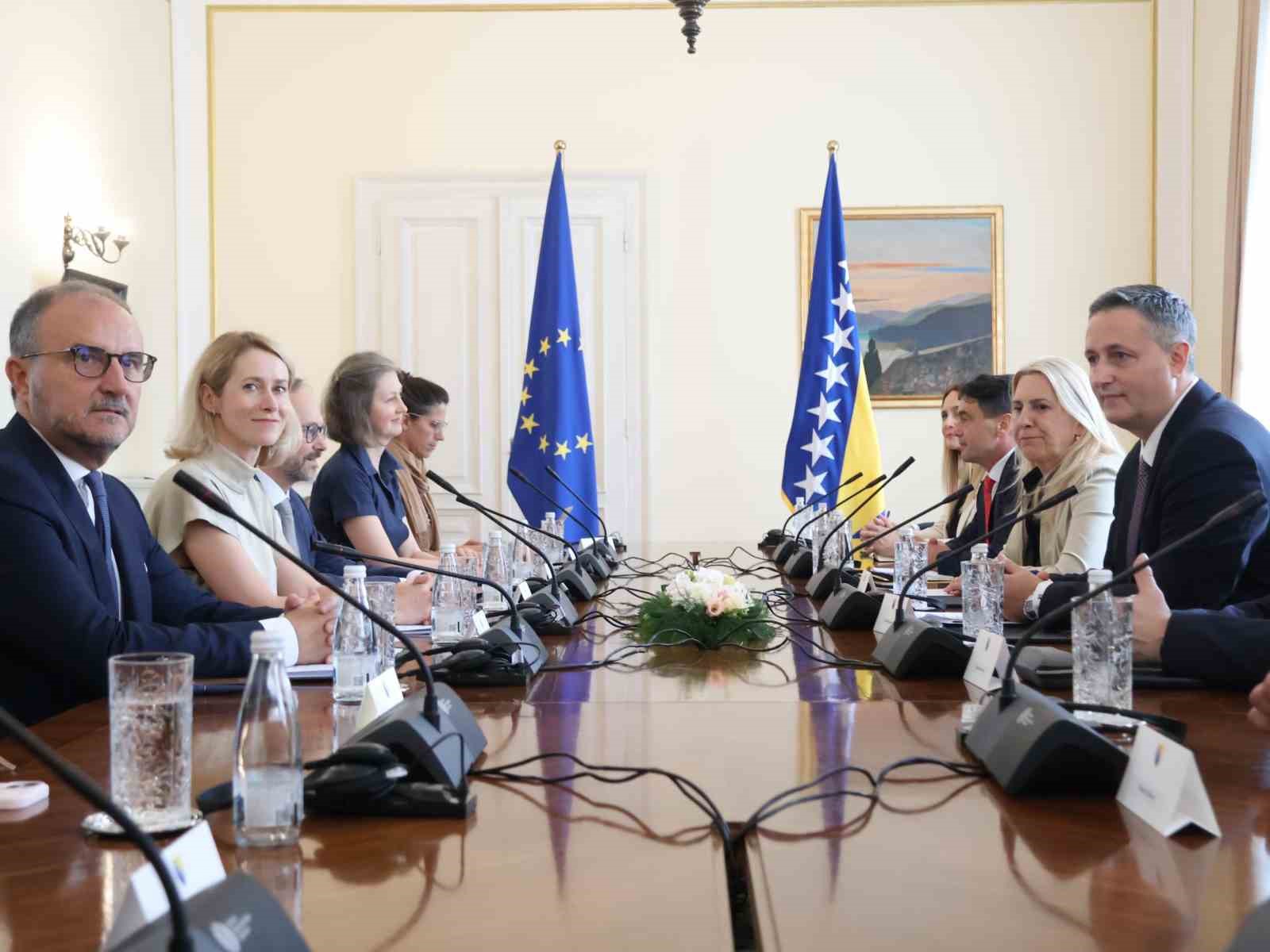 AB Yüksek Temsilcisi Kallas: "Bosna Hersek’te son 2 yılda reform sürecinde bir duraklama görüyoruz" 5 ab yuksek temsilcisi kallas bosna hersekte son 2 yilda reform surecinde bir duraklama goruyoruz IRQgAM1V