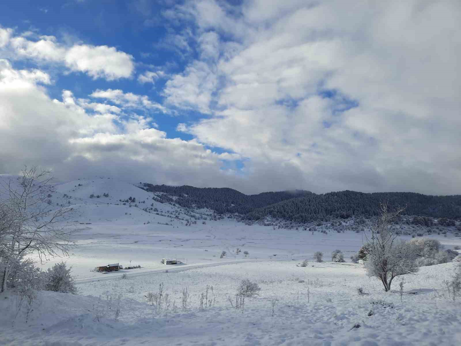 abant ve cevresindeki yaylalar beyaza burundu 3 IJHD8Ery