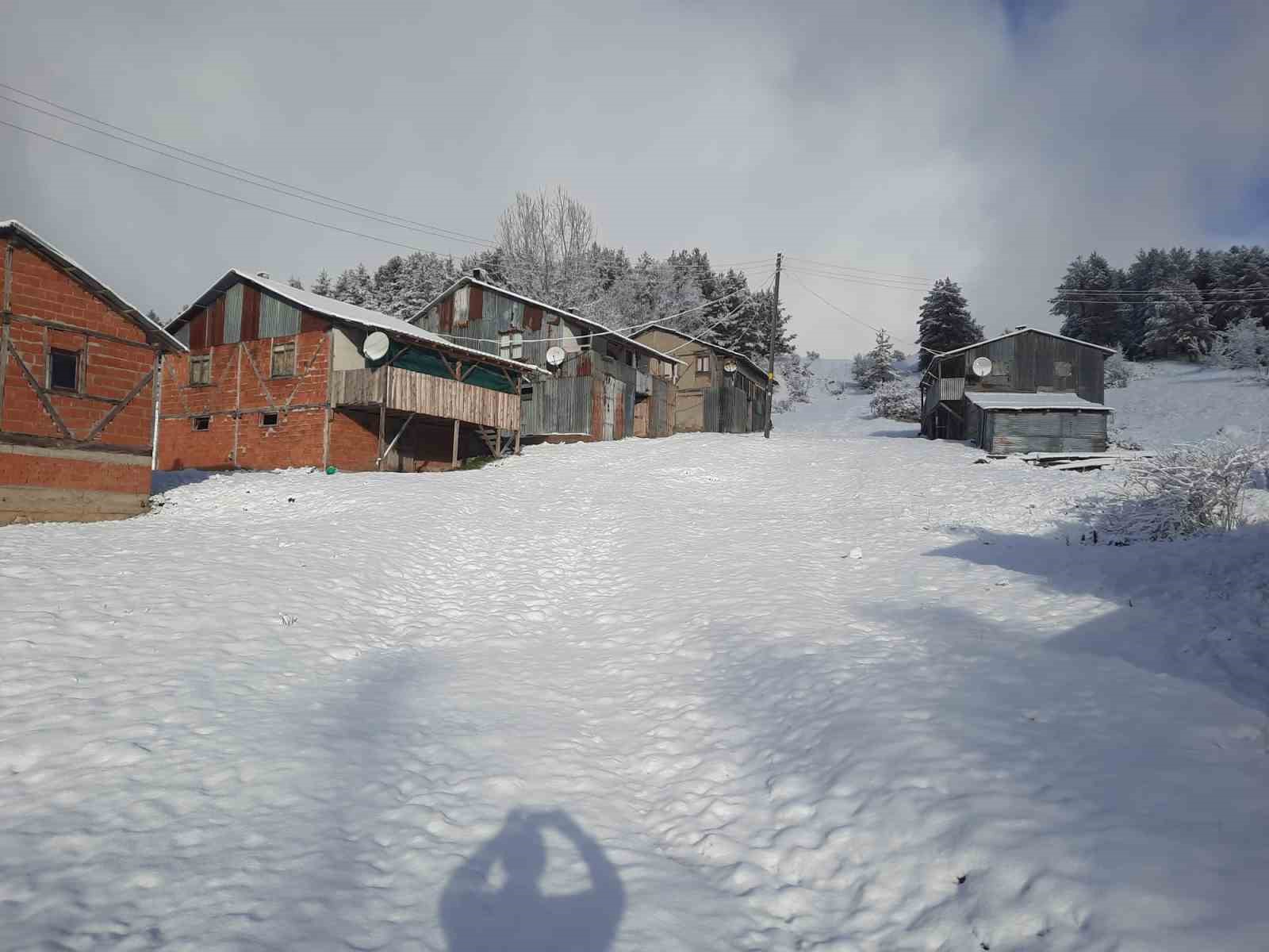 abant ve cevresindeki yaylalar beyaza burundu 4 aQmQ43FV