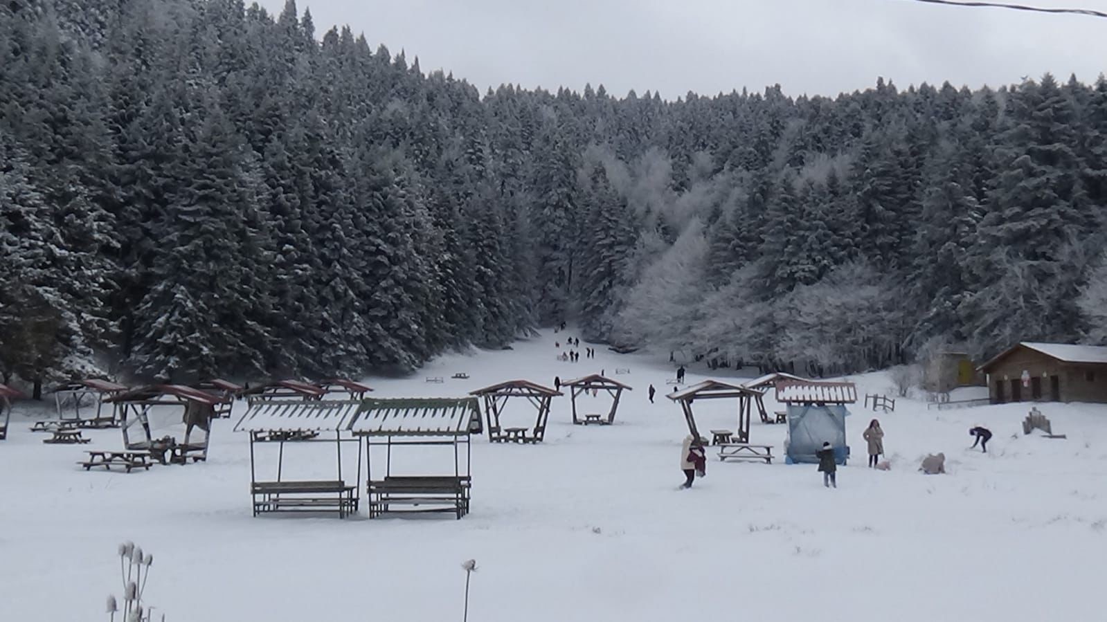 abantta sambrel eglencesi kayak pistine cevirdiler 6 eMw8NGOF