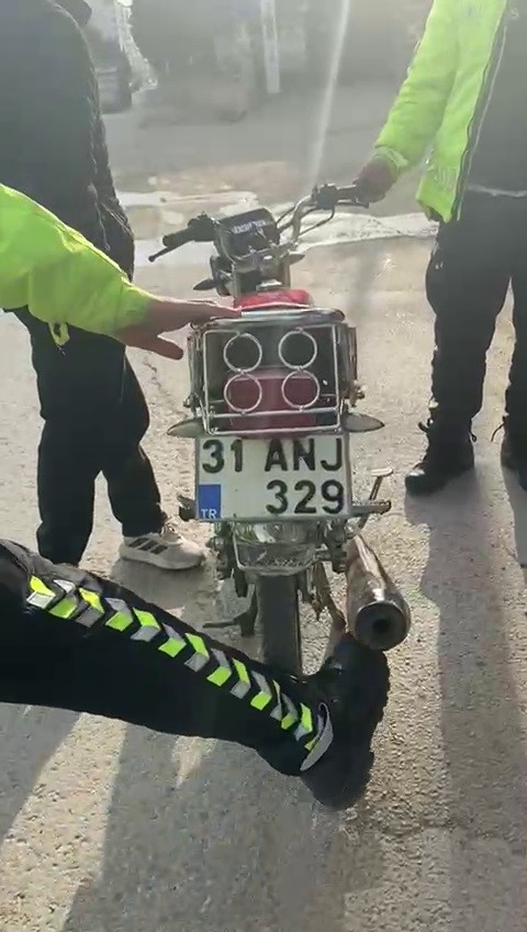 abarti egzoz 12 bin tlye patladi 1