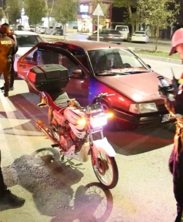 abarti-egzoz-ve-standart-disi-isikli-motosiklet-surucusune-13-bin-776-lira-ceza-hFZuG2Yb.jpg