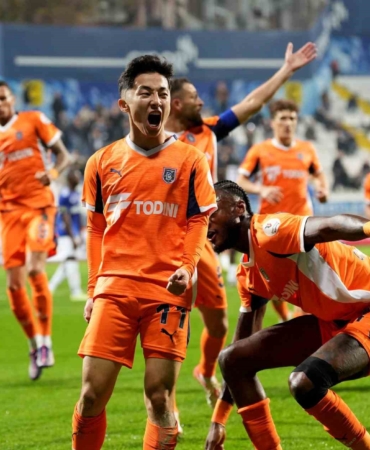 abbosbek-fayzullayev-super-ligdeki-ilk-golunu-atti-KekI6Ky7.jpg