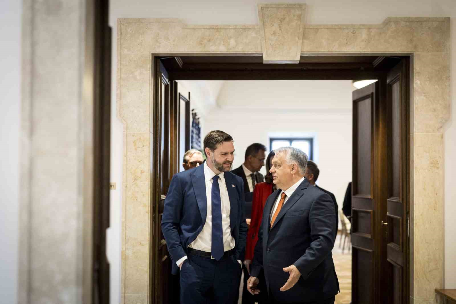 abd baskan yardimcisi vance iranin olumlu ya da olumsuz yanit vereceginden eminiz 1 ZFiBALH9