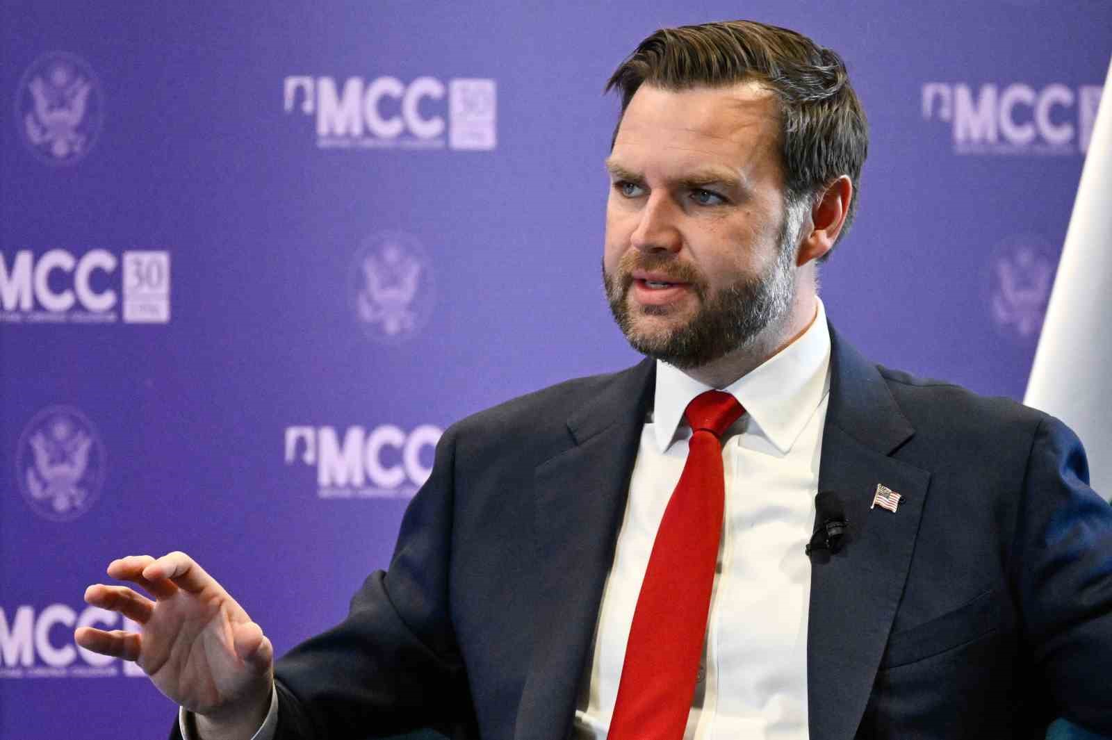 ABD Başkan Yardımcısı Vance: "İranlılar iyi müzakere etmezse, ABD Başkanının şaka kaldıran biri olmadığını görecekler" 6 abd baskan yardimcisi vance iranlilar iyi muzakere etmezse abd baskaninin saka kaldiran biri olmadigini PeUJfMJk