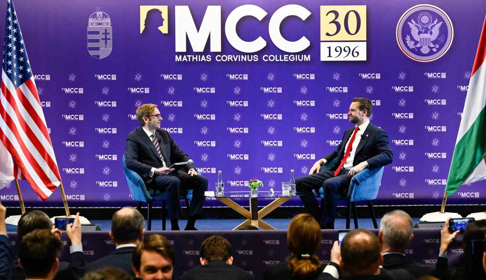 ABD Başkan Yardımcısı Vance: "İranlılar iyi müzakere etmezse, ABD Başkanının şaka kaldıran biri olmadığını görecekler" 4 abd baskan yardimcisi vance iranlilar iyi muzakere etmezse abd baskaninin saka kaldiran biri olmadigini XKdwulON