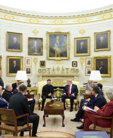 abd-baskani-trump-beyaz-sarayda-zelenskiy-ile-gorustu-TwuJDBIj.jpg