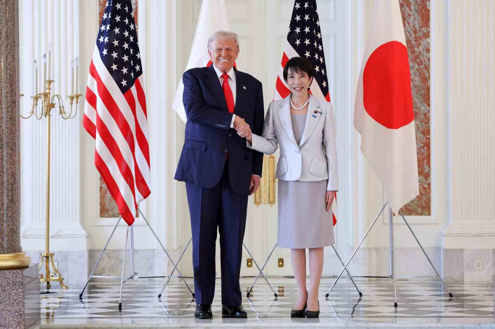 abd baskani trump tokyoda japonya basbakani sanae takaichi ile gorustu 0 ewWEPnuS