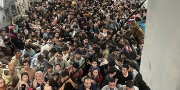 abd-baskani-trump-ucuncu-dunya-ulkelerinden-gocu-kalici-olarak-durduracagim-Ya3ajxQc.jpg
