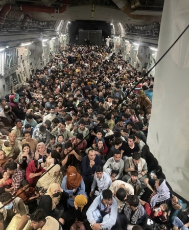 abd-baskani-trump-ucuncu-dunya-ulkelerinden-gocu-kalici-olarak-durduracagim-Ya3ajxQc.jpg