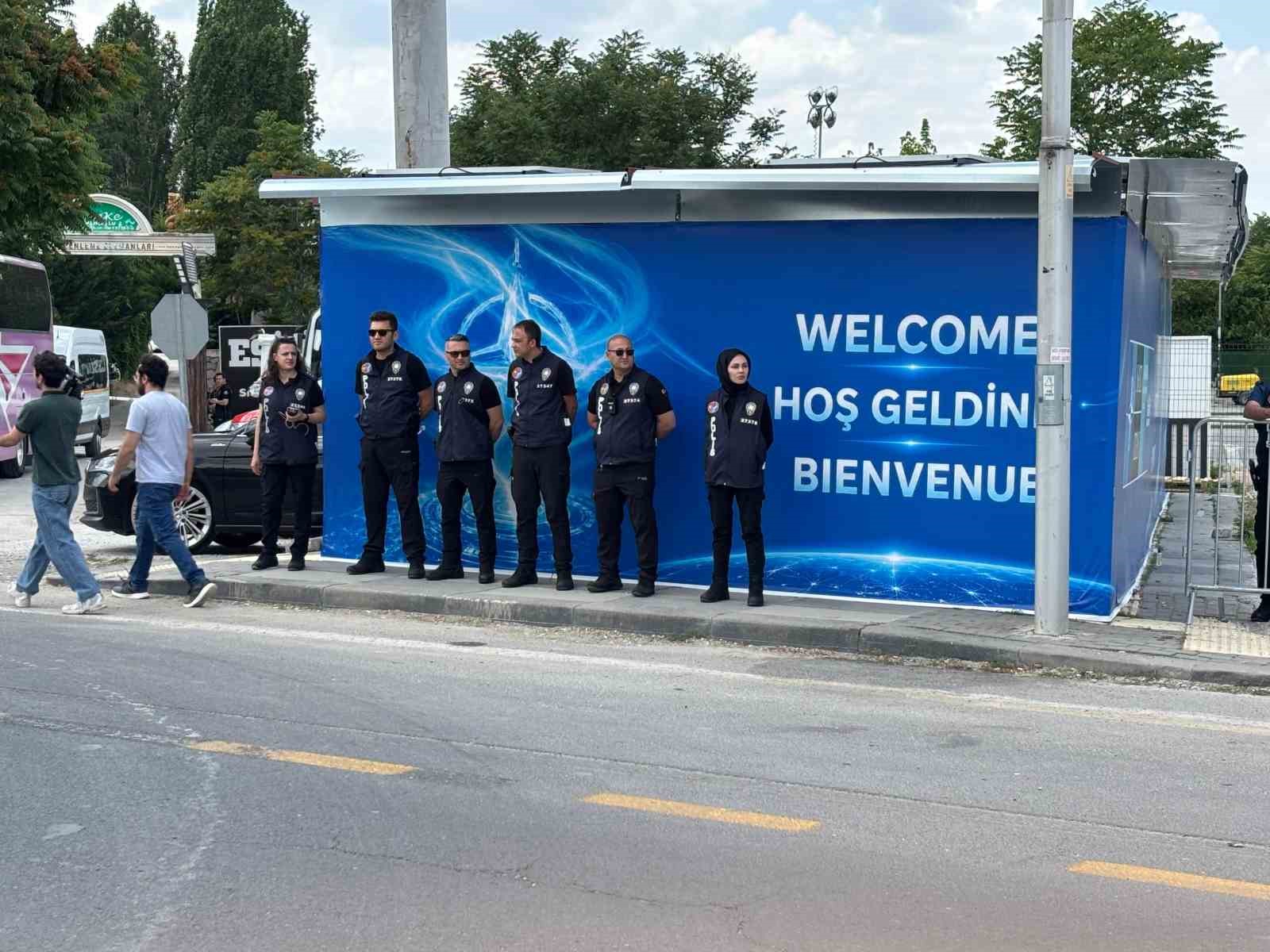 abd baskani trumpi tasiyan ucagin inecegi esenboga havalimaninda guvenlik onlemleri en ust seviye cikarildi 1IsQhPvv