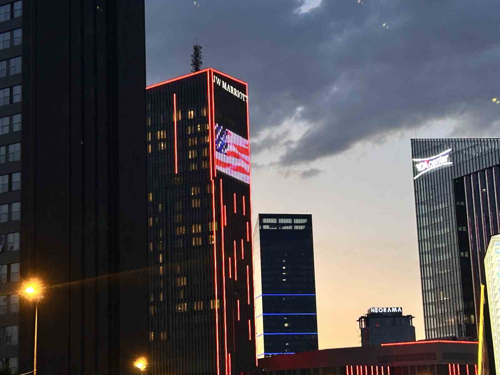 abd baskani trumpin kalacagi otele cumhurbaskani erdogan ile birlikte yer aldigi fotograf yansitildi 1 ZPEzwygE