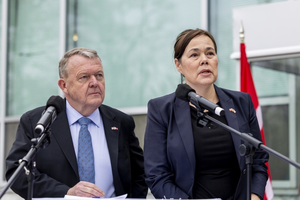 abd danimarka ve gronland heyetleri beyaz sarayda bir araya geldi 1