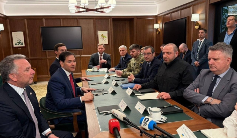 abd-disisleri-bakani-rubio-baris-gorusmeleri-ukraynayi-bagimsiz-egemen-ve-mureffeh-konuma-getirecek-bir-vS9rjrbZ.jpg