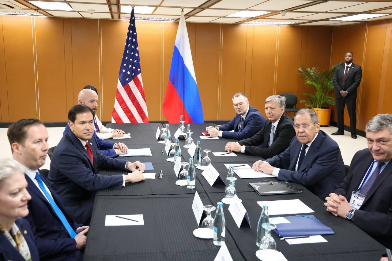 abd disisleri bakani rubio rus mevkidasi lavrov ile gorustu 0 FrQbG2Zt