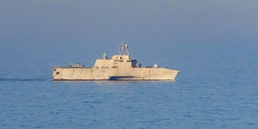 abd-hurmuz-bogazindaki-ablukanin-baslamasindan-bu-yana-23-gemi-geri-dondu-c8SvCb7C.jpg