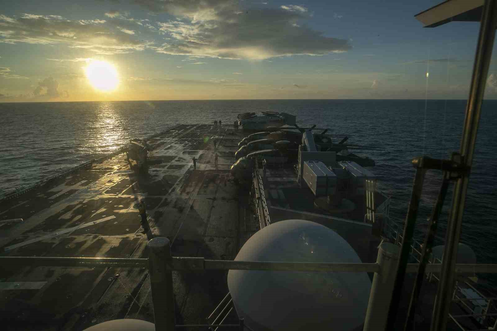 abd ordusu 3 bin 500 personel tasiyan amfibi hucum gemisi uss tripoli orta doguda 4yGqlshp