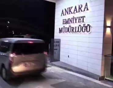 abd-ordusu-irana-yonelik-saldirilar-11-gecesinde-devam-ediyor-csUCGBpA.jpg