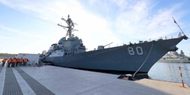 abd-savas-gemisi-uss-roosevelt-mersin-limanina-demirledi-9whyZUFq.jpg
