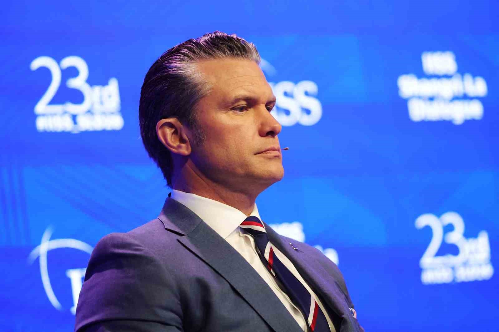 ABD Savunma Bakanı Hegseth: "Gerekirse İran’a yönelik saldırıları yeniden başlatmaya hazırız" 5 abd savunma bakani hegseth gerekirse irana yonelik saldirilari yeniden baslatmaya haziriz 1 Q44Ih4r9