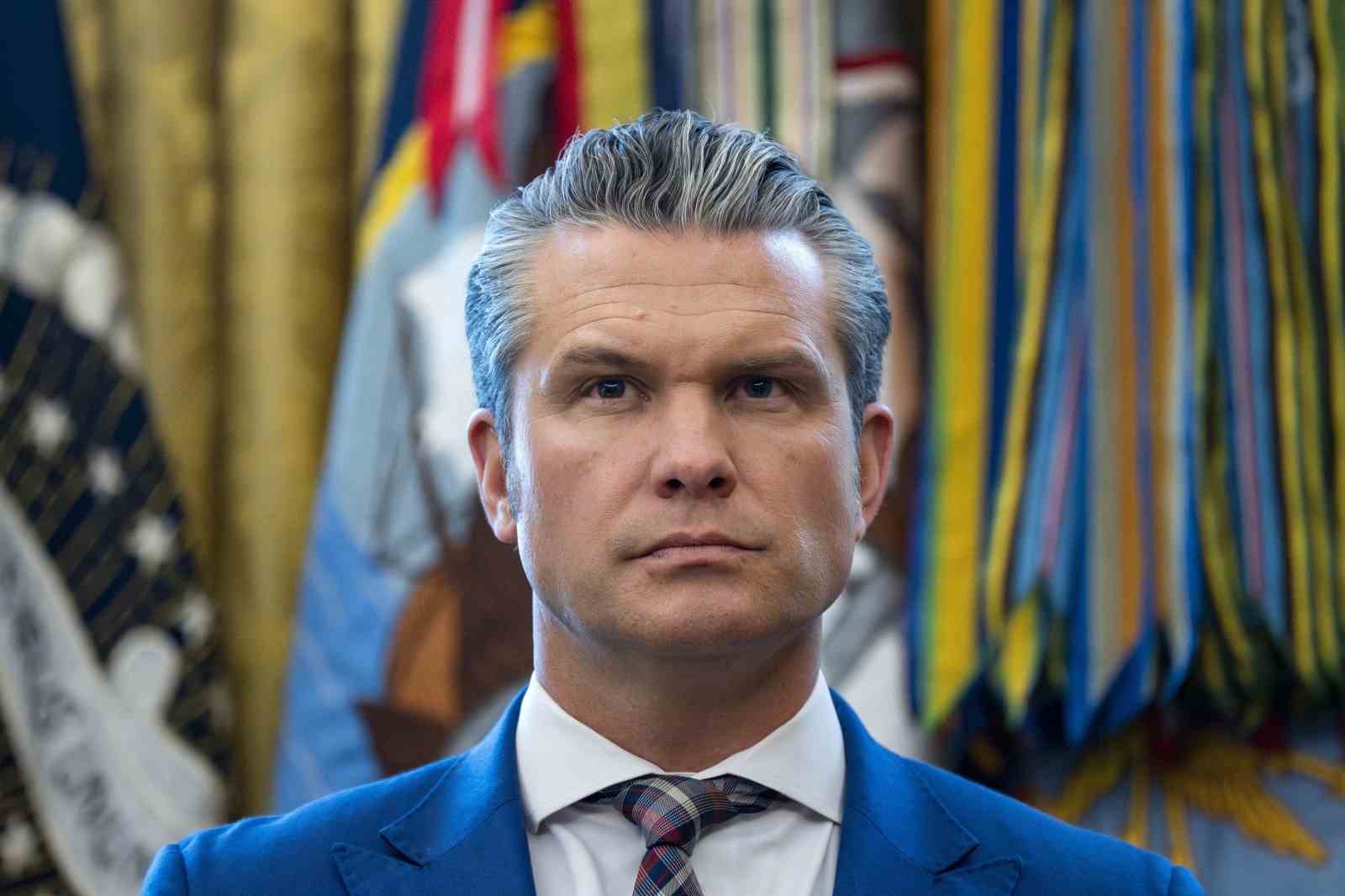 ABD Savunma Bakanı Hegseth: "Yaklaşık 200 ABD askeri Maduro’yu yakalamak için Karakas’a girdi" 4 abd savunma bakani hegseth yaklasik 200 abd askeri maduroyu yakalamak icin karakasa girdi 0 Ye7PFzZe