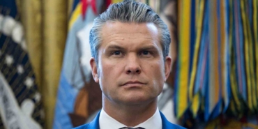 abd-savunma-bakani-hegseth-yaklasik-200-abd-askeri-maduroyu-yakalamak-icin-karakasa-girdi-L7JGjPi7.jpg