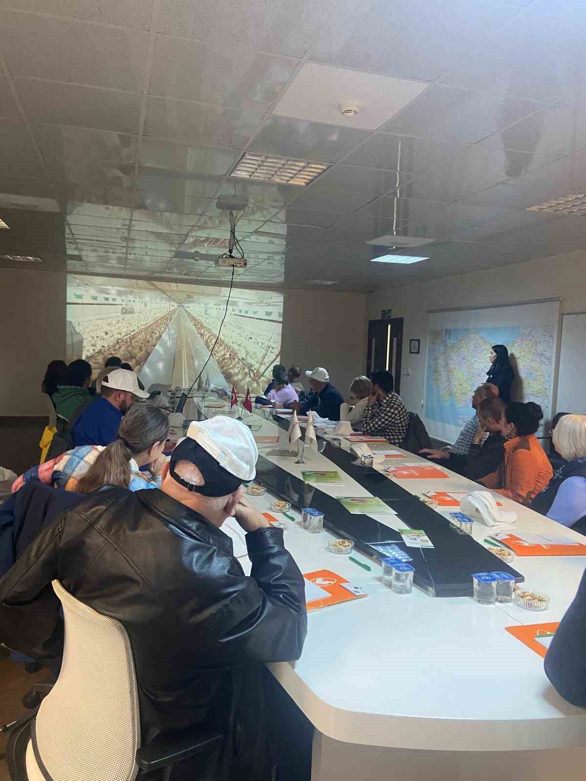ABD Türk tavuğunun peşinde 9 abd turk tavugunun pesinde 5 zbRXKvrc