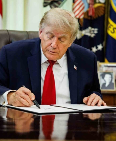 abd-yuksek-mahkemesi-trumpin-dogumla-vatandasligi-sinirlayan-kararnamesini-iptal-etti-57HUmWSg.jpg