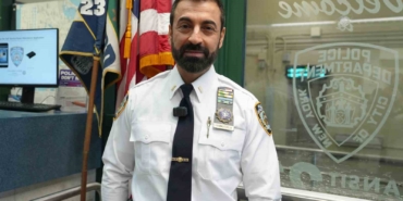 abdde-bir-ilk-turk-polis-hammutoglu-new-york-metro-yonetiminde-tp7UyKgY.jpg