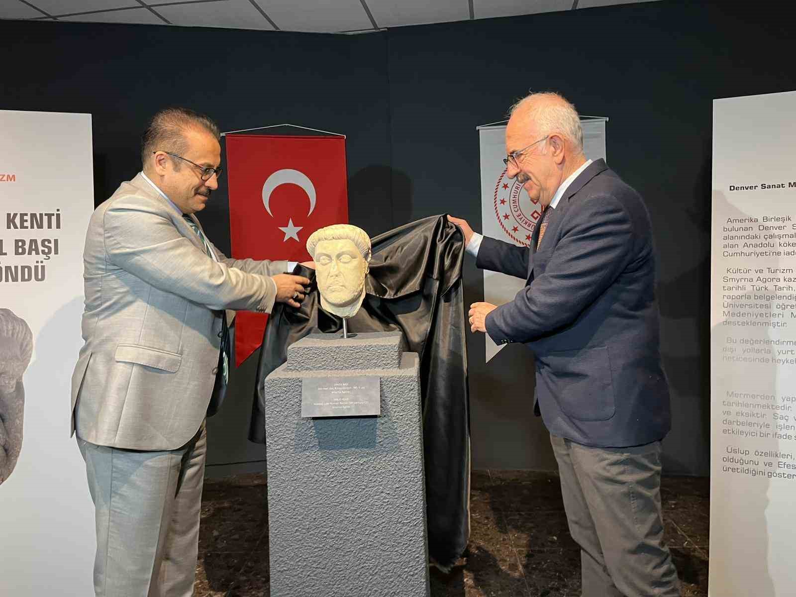 abdden geri alinan smyrna kokenli heykel basi izmirde sergileniyor 2 YGsAgXKp