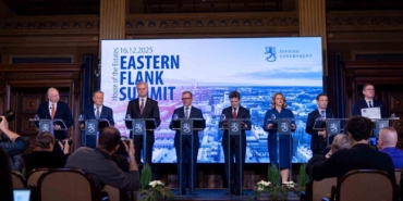 abdeki-dogu-kanadi-ulkeleri-ilk-kez-zirve-duzenledi-StkNQHzk.jpg
